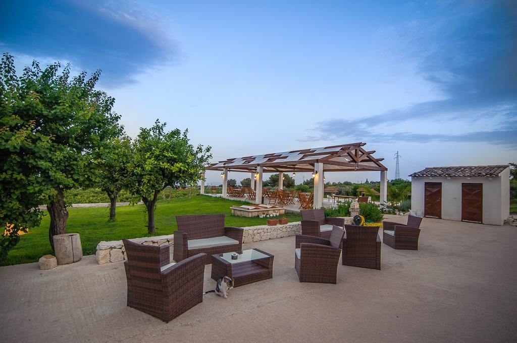 Agriturismo Alle Riserve Cavagrande Avola Exterior photo